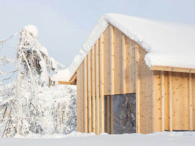 挪威山顶上的科威费勒木屋