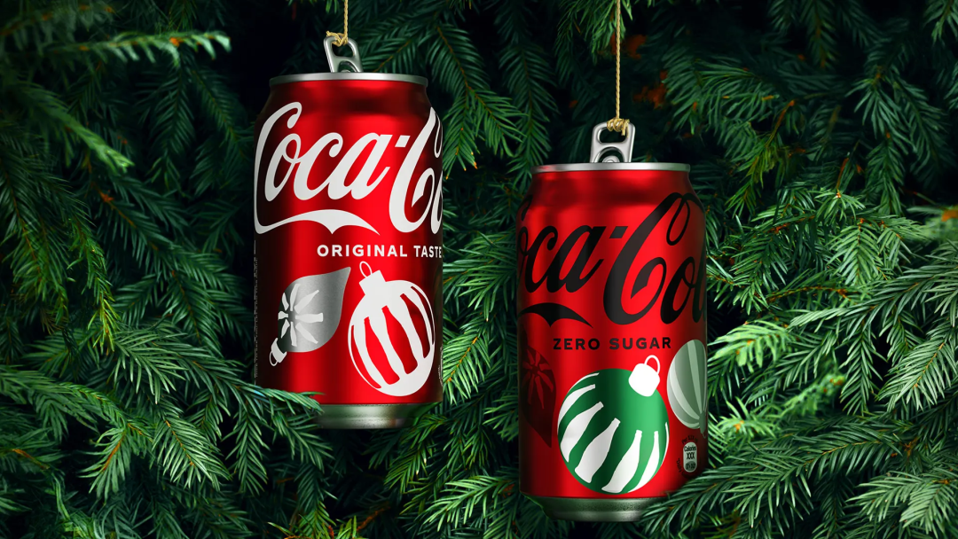 可口可乐推出2023圣诞节限定包装设计