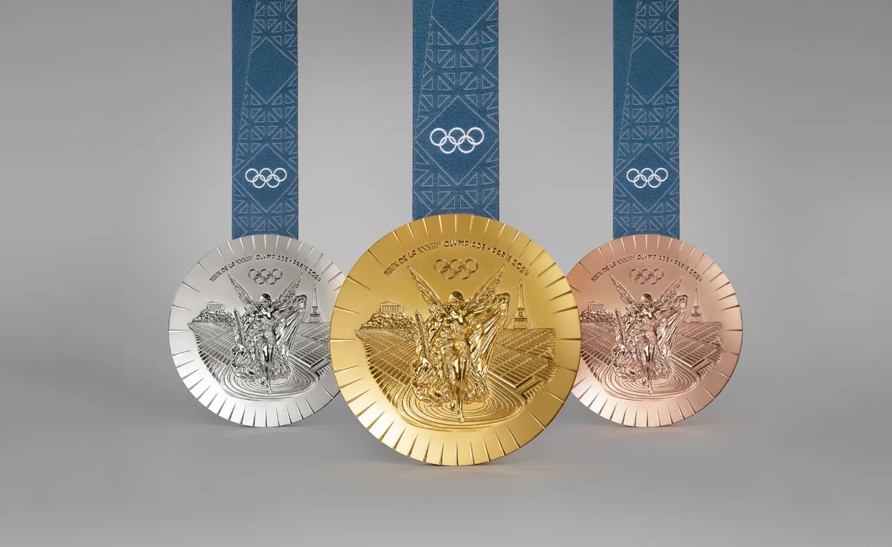 2024年巴黎奥运会和残奥会奖牌正式亮相